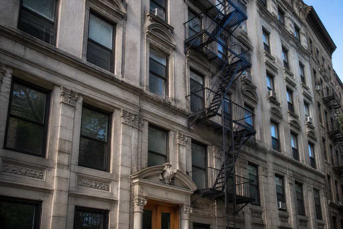 Prewar New York City apartment building covered by older-building requirements